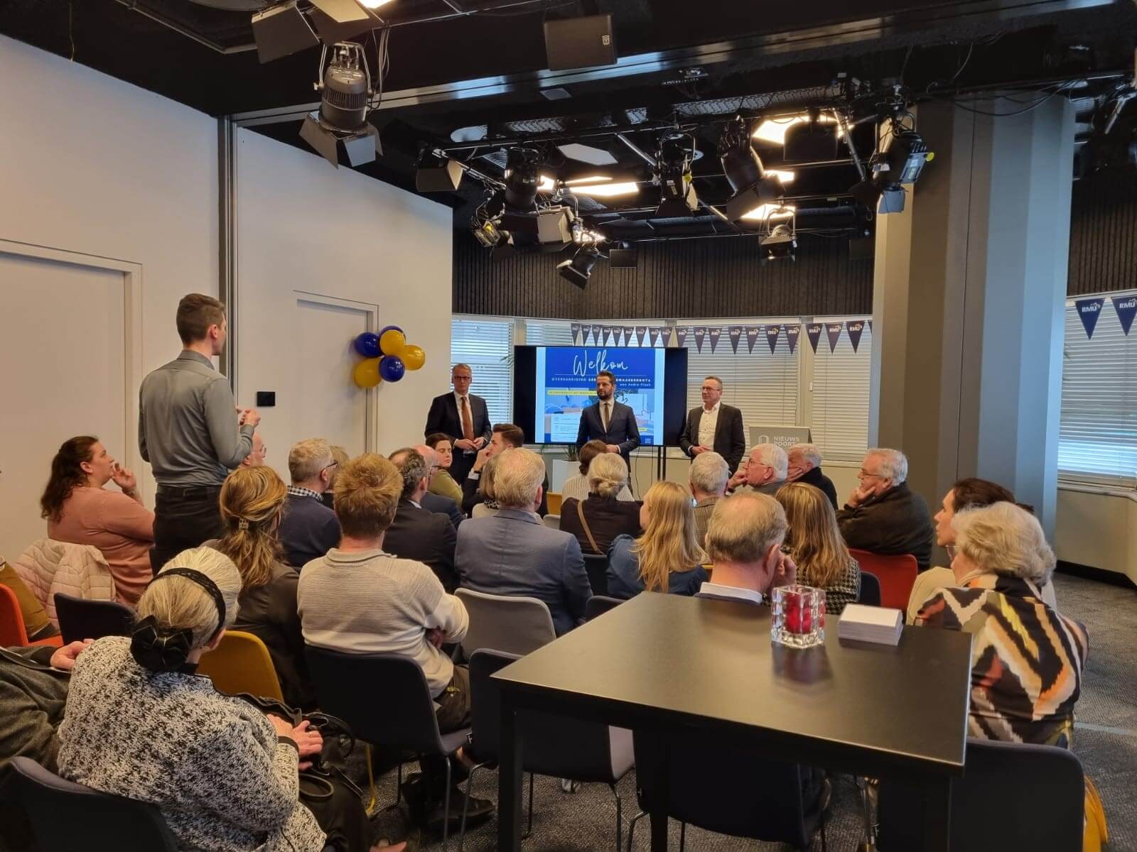 Overhandiging arbeidsvoorwaardennota 